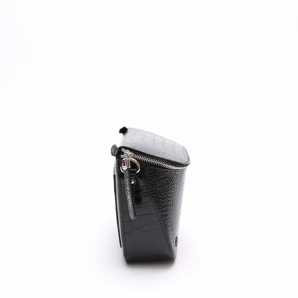 新品未使用 ADMJアクセソワ 牛革クロコ型押し クロスボディ/ショルダーバッグ クロコダイル型押しクロスボディバッグ | A.D.M.J.公式オンラインストア